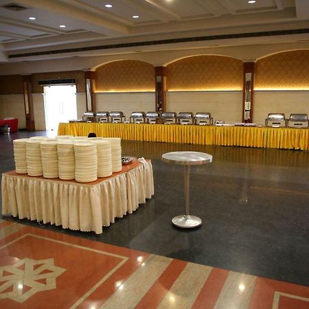 Hotel Swagath Grand Nagole Хайдарабад Экстерьер фото
