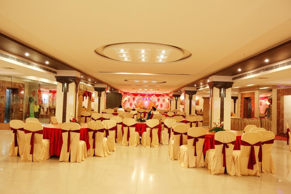 Hotel Swagath Grand Nagole Хайдарабад Экстерьер фото