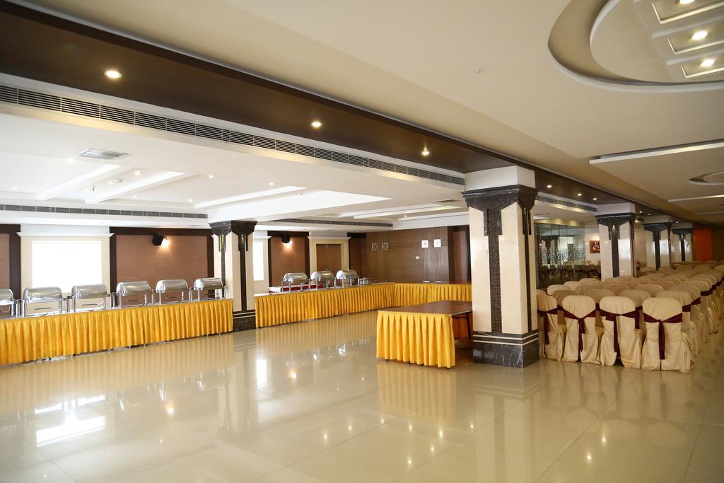 Hotel Swagath Grand Nagole Хайдарабад Экстерьер фото