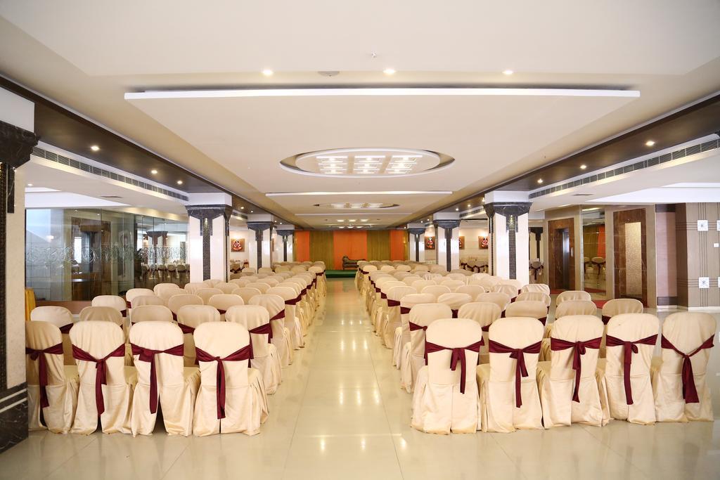 Hotel Swagath Grand Nagole Хайдарабад Экстерьер фото