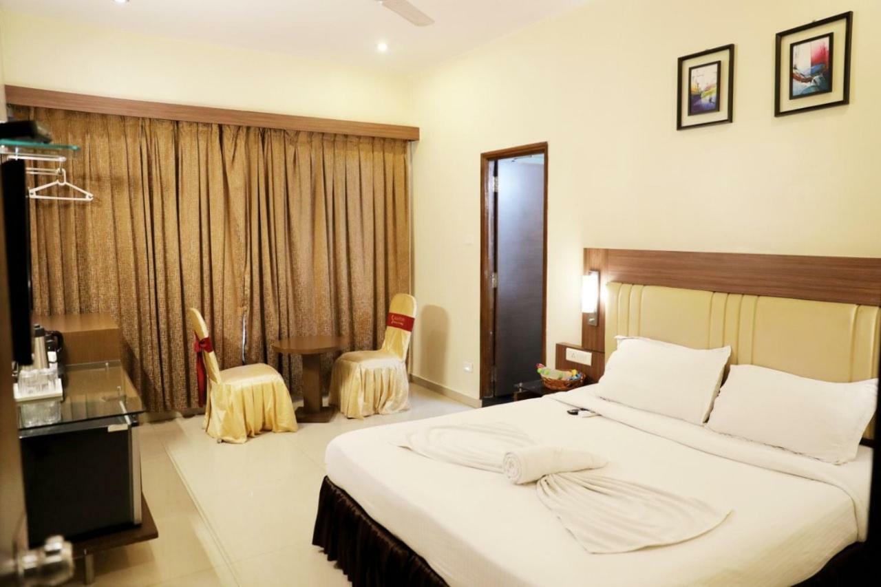Hotel Swagath Grand Nagole Хайдарабад Экстерьер фото